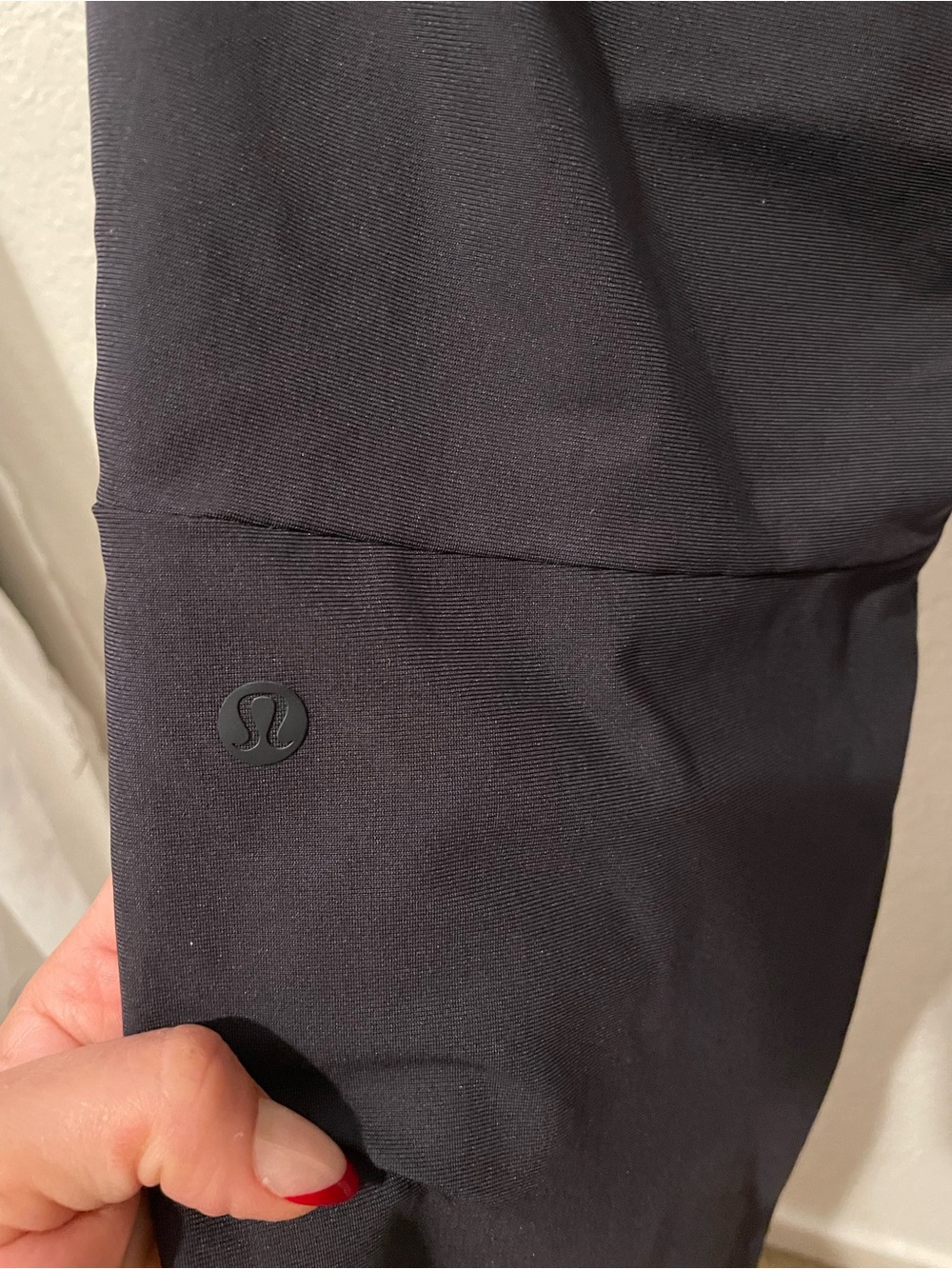 Men’s Lululemon Warpstreme Jogger Pants in Black. - Picture 7 of 7